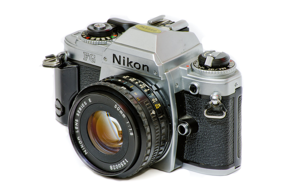 Nikon FG (1982)