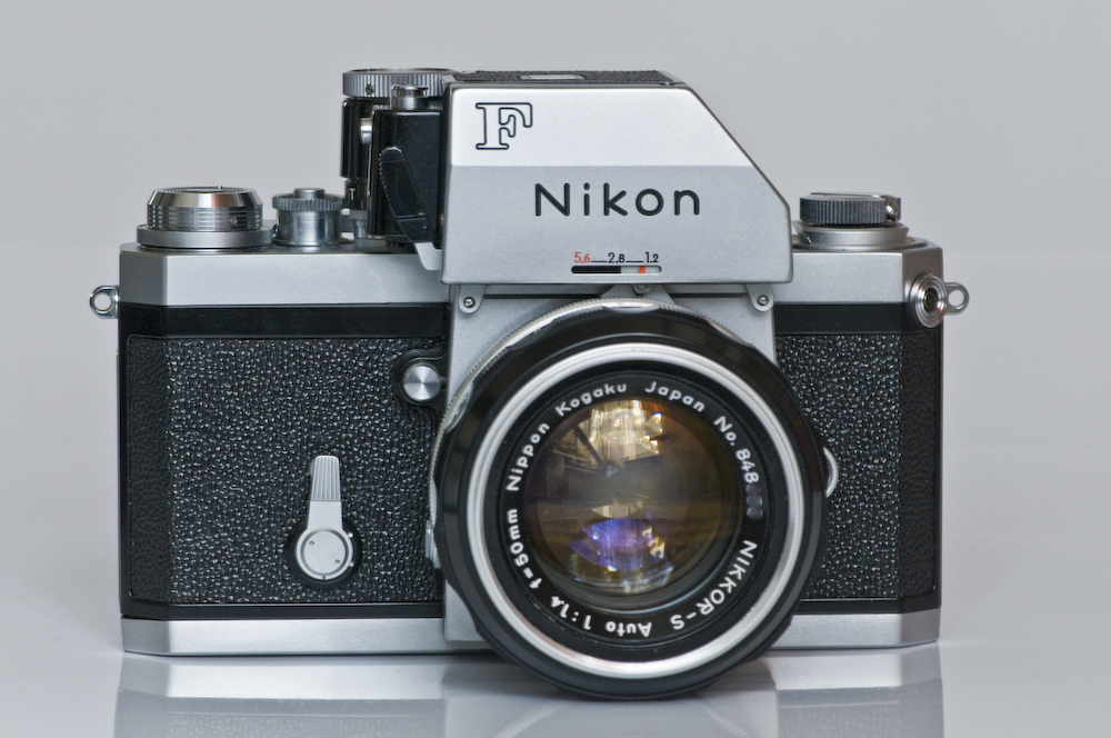 Nikon F